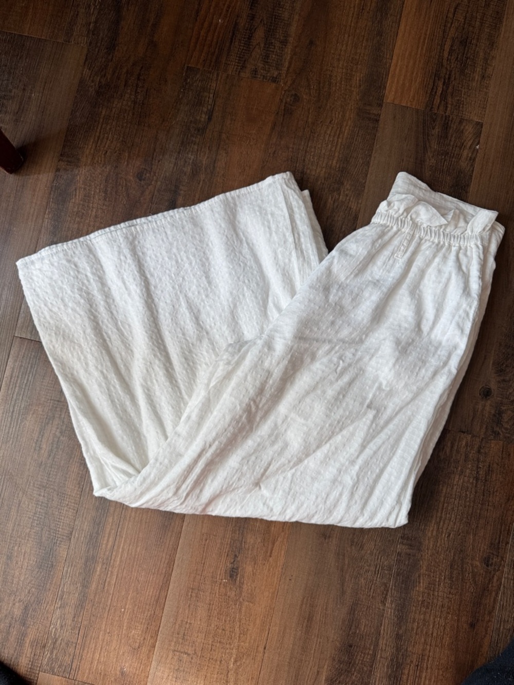 Bila white Textured Wide-Leg Pants
